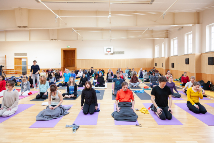 Leipziger Yogatag Meditierende